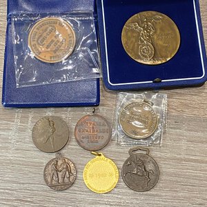 reverse: MEDAGLIE. Lotto di 8 medaglie Giuseppe Garibaldi. SPL-FDC