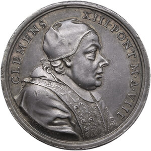 obverse: Clemente XIII (1758-1769), Carlo Rezzonico.. Medaglia annuale, A. VIII, per le nuove costruzioni aggiunte al palazzo del Quirinale