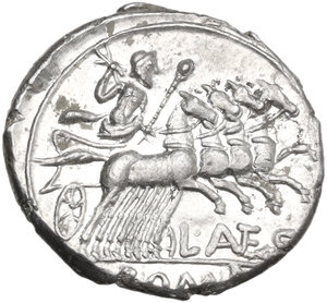 reverse: L. Antestius Gragulus. AR Denarius, 136 BC