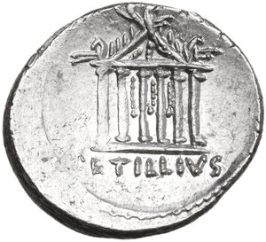 reverse: Petillius Capitolinus. AR Denarius, Rome mint, 43 B.C