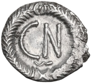 reverse: Justin II (565-578).. AR 250 Nummi, Ravenna mint