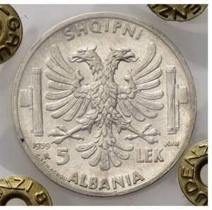 reverse: Italia. Regno D Italia.Albania.Vittorio Emanuele III (1900-1943). 5 Lek 1939 AR.Mont 485. FDC 
