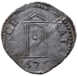 reverse: MACERATA. Gregorio XIII (1572-1585). Quattrino con Porta Santa - Giubileo 1575. Cu (0,64 g). Raro. Munt. 443. qSPL