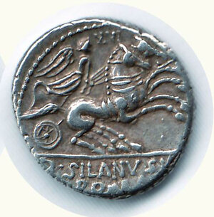 reverse: REPUBBLICA ROMANA - Iunia.Silanus - Denario Cr 337/2 - Seaby 17 var.