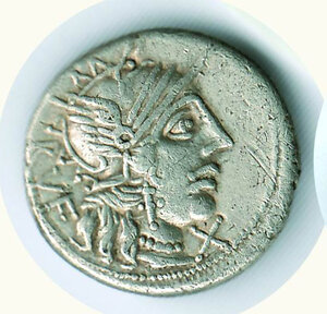obverse: REPUBBLICA ROMANA - Q. Minucius Rufus - Denario (122 a.C. ca.).