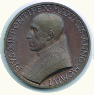 obverse: VATICANO - Pio XII (1939-1958) - Medaglia  in Ae - Associazioni Cattoliche anno 1956 - Montenegro 58.