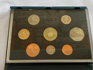 obverse: GRAN BRETAGNA. Elisabetta II. Set Proof coins collection 1994. Proof