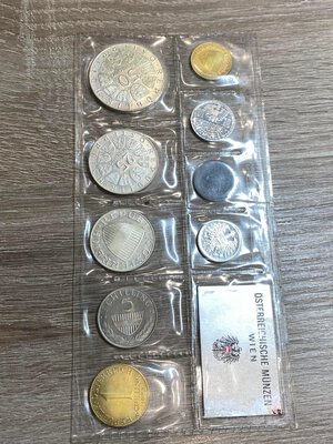 reverse: AUSTRIA. Serie divisionale 1972 set coins. Proof