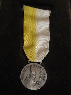 obverse: Vaticano Paolo VI AR medaglia 1975  Anno Giubilare, in cofanetto oroginale