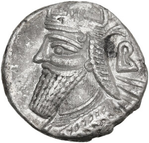 obverse: Kings of Parthia.  Vologases IV (147-191 AD).. BI Tetradrachm. Seleukeia on the Tigris mint. Dated Dated Apellaios ? SE (November AD ?)