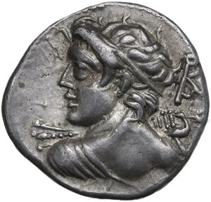 obverse: Lucius Caesius. Denarius, 112 or 111 BC