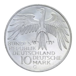 Reverse image