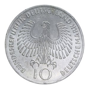 Reverse image