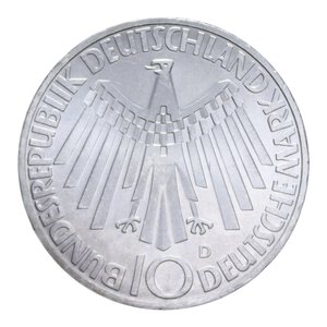 Reverse image