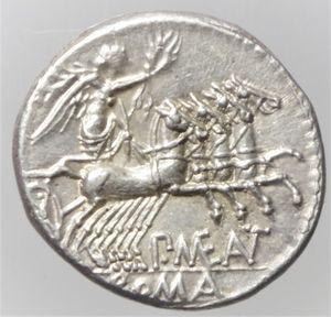 reverse: maenia denario