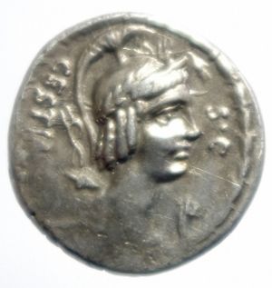 obverse: Repubblica Romana. Gens Plaetoria. M. Plaetorius M.f. Cestianus. 67 a.C. Denario. Ag. D/ Busto elmato e alato della dea Vacuna verso destra CESTIANVS SC e cornucopia. R/ Aquila ad ali aperte su fulmine M PLAETORIVS M F AED CVR. Peso 4,10 gr.Diametro 20,00 mm.Cr. 409/1. BB+