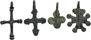 reverse: Lot of four bronze cross pendants in different designs, all with the original loop.  Byzantine.  34, 32, 29 and 24 mm