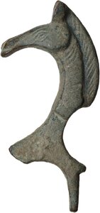 reverse: Bronze decorative elemet in the shape of a horse. Engraved details.  Migration Period or Medieval. Balkanic.  78x35 mm