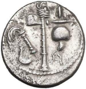 obverse: Caius Julius Caesar. Denarius, mint moving with Caesar, 49-48 BC