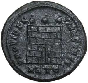 reverse: Constantine II as Caesar (317-337).. AE Follis, Heraclea mint, 317-320