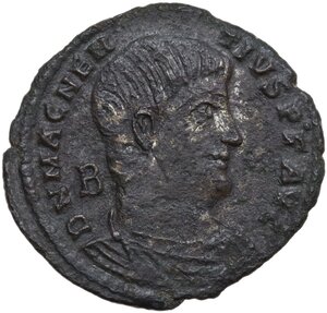 obverse: Magnentius (350-353).. Large AE2, Rome mint, 351-352 AD