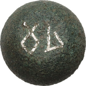 obverse: AE Spherical commercial Weight engraved with the denomination of 2 ounces, silver inlay