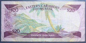 obverse: CARAIBI EAST ELISABETTA II 20 DOLLARI 1987-1988 qBB