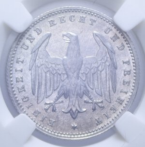 obverse: GERMANIA 200 MARK 1923 F IT. 1,30 GR. MS63 (CLASSICAL COIN GRADING AA307945)