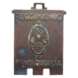 reverse: REGNO D ITALIA MEDAGLIA RADUNO NAZIONALE COMO AN. XVII FANTI D ITALIA AE. 10,25 GR. 31X24 MM. BB+ 