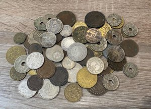 obverse: Tunisia. Lotto di ca. 60 monete, tutte diverse per tipologia o data. AE/Ag. MB-BB