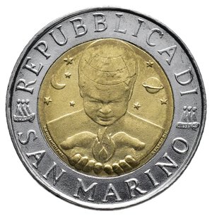 reverse: ERRORE - San Marino - 500 Lire 1996 Metallo in piu sul naso