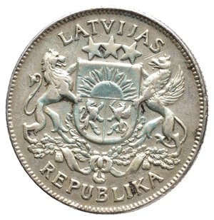 reverse: LETTONIA 2 Lati argento 1925