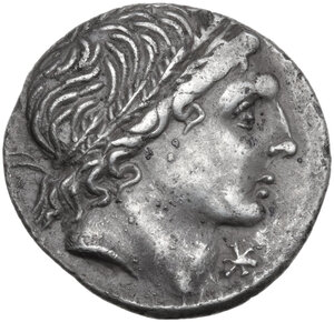 obverse: L. Memmius. AR Denarius, 109 or 108 BC