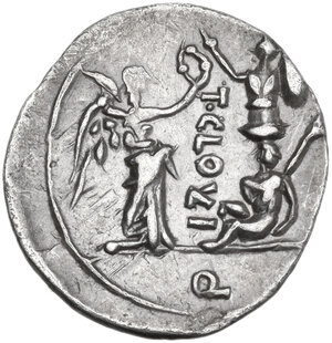 reverse: T. Cloulius. AR Quinarius, 98 BC