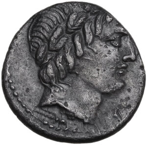 obverse: Gargilius, Ogulnius and Vergilius. . AR Denarius, 86 BC