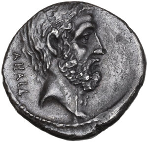 reverse: M. Junius Brutus.. AR Denarius, 54 BC