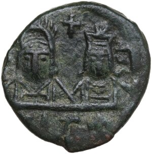 obverse: Justin II and Sofia (565-578).. AE 10 Nummi (Decanummium). Carthage mint. Struck circa 572/3-578