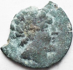reverse: Mondo Greco - APULIA. Luceria. Circa late 3rd Century BC. Æ Uncia (1,97 g). d/Male head right r/ Lion walking right; caduceus above, L in exergue. SNG ANS -; HN Italy -; Garucci pl. 92, 26. Very rare.