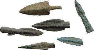 obverse: Miscellanea. Lot of six (6) bronze arrowheads in various shapes and sizes