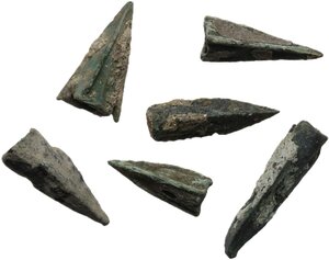 obverse: Miscellanea. Lot of six (6) bronze arrowheads