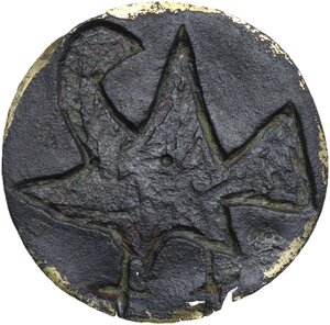 reverse: Migration period (?). Partially gilded bronze plaque with ornithomorphic stylization