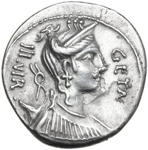 obverse: C. Hosidius C. f. Geta. Denarius, 68 BC