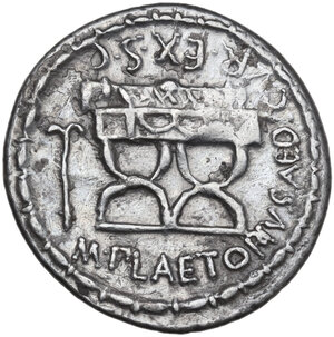 reverse: M. Plaetorius M. f. Cestianus. Denarius, 67 BC