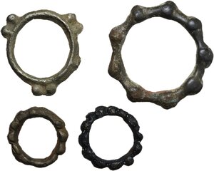 obverse: Lot of four (4) silver and bronze Celtic knobbed ring money