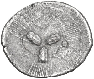 reverse: Northern Apulia, Arpi. AR Triobol, c. 215-212 BC