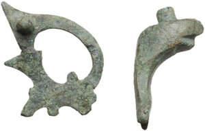 reverse: Roman period. Lot of two (2) bronze appliqués, probably parts of an handle and/or the decoration of acasket