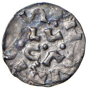 reverse: Lucca. Enrico II imperatore e re d’Italia (1004-1024). Denaro AG gr. 1,18. Bellesia 1. MIR 103. Estremamente raro. Bella patina di medagliere ed esemplare in  notevole stato di conservazione per il tipo di moneta, q.SPL 