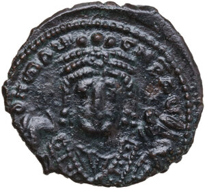 obverse: Maurice Tiberius (582-602).. AE Half follis, Theupolis (Antioch) mint, dated RY 20 (601-602)