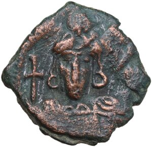 obverse: Constantine IV Pogonatus (668-685).. AE Decanummium, Constantinople mint, 668-674