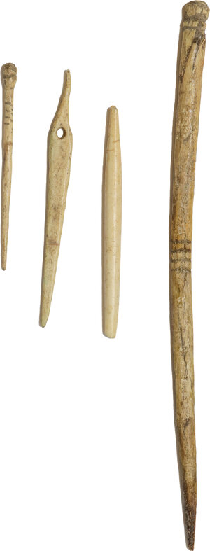 obverse: ROMAN BONE NEEDLES  Roman period, c. 1st-3rd century AD.  Lot of four (4) roman bone needles for sewing and for pinning hair up.  Lenghts: 144, 67, 60, 54